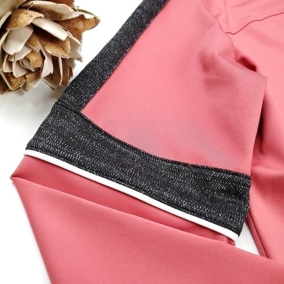 New Tail Mauve Exercise Running Shirt Sz 2 - Picture 7 of 13